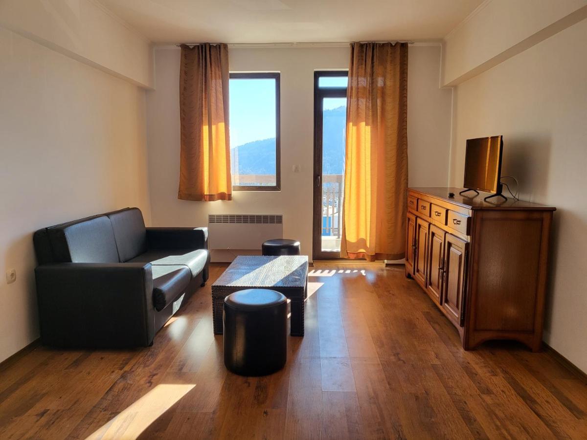 Aparthotel Silver Hills Free Parking Смолян Экстерьер фото