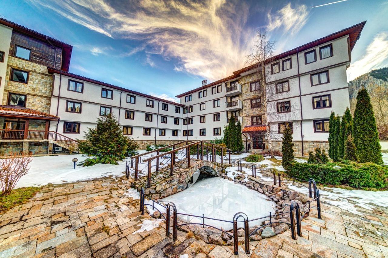 Aparthotel Silver Hills Free Parking Смолян Экстерьер фото