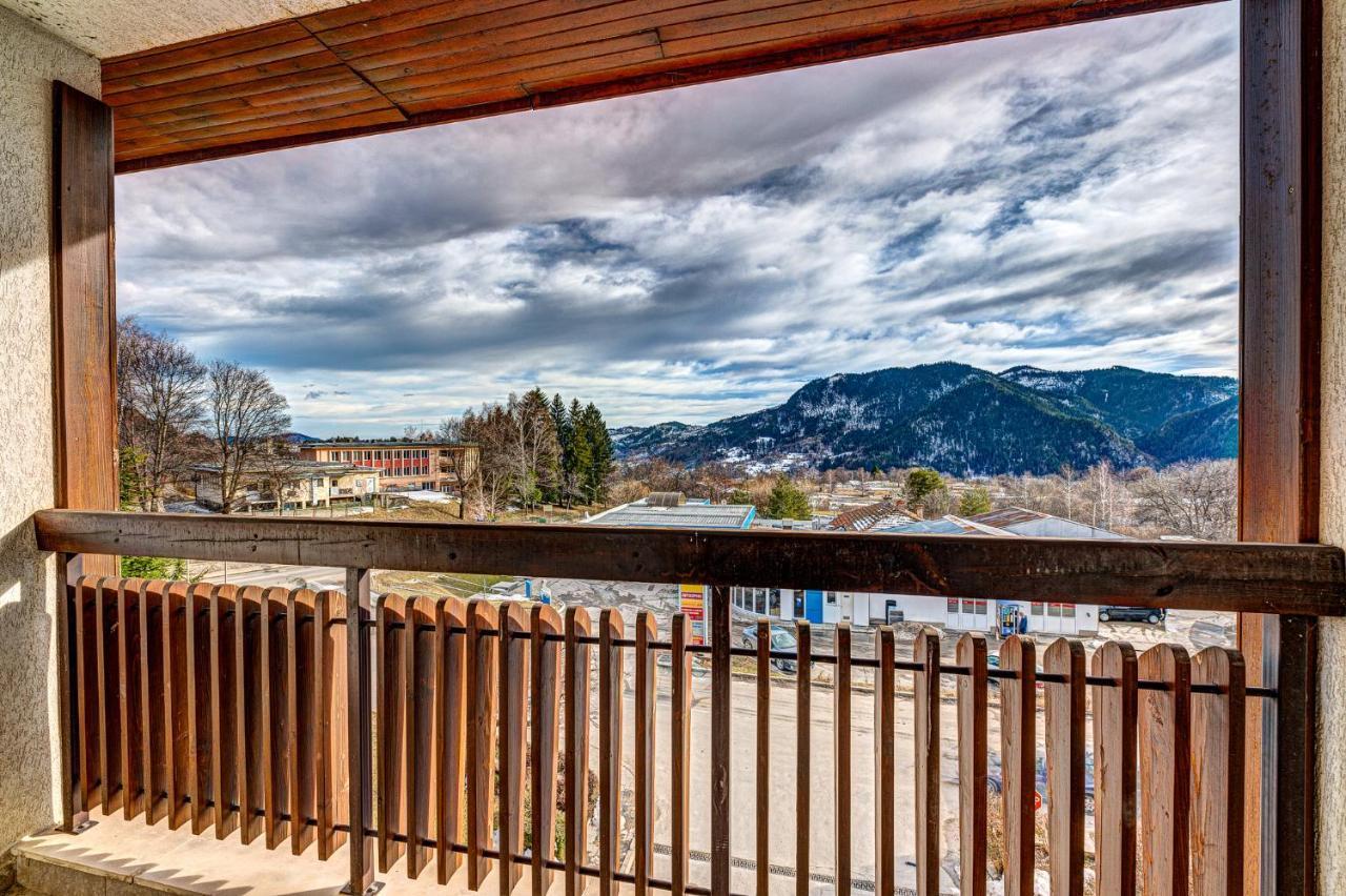 Aparthotel Silver Hills Free Parking Смолян Экстерьер фото