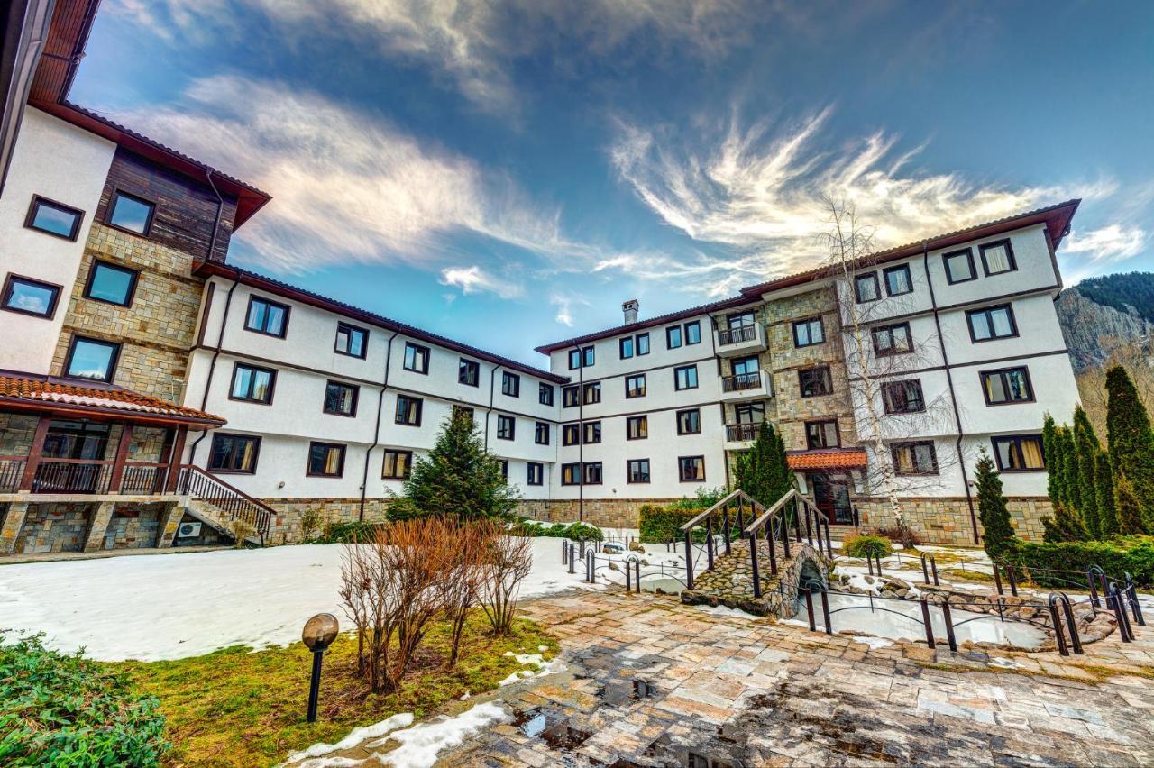 Aparthotel Silver Hills Free Parking Смолян Экстерьер фото