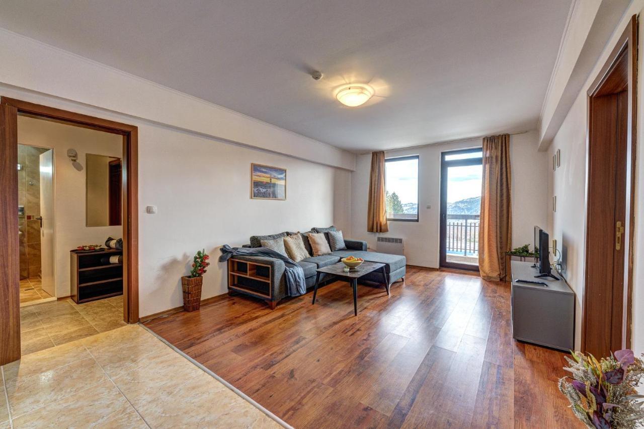 Aparthotel Silver Hills Free Parking Смолян Экстерьер фото