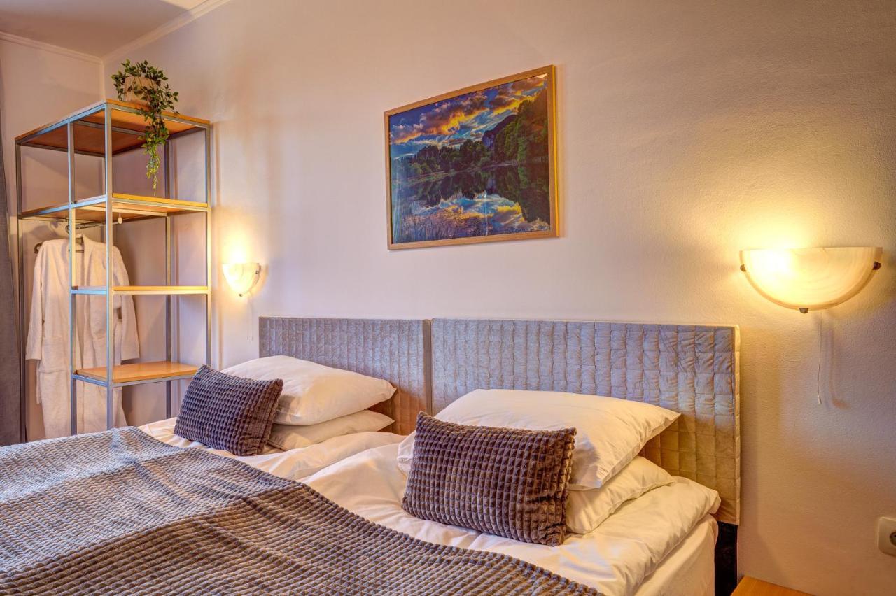 Aparthotel Silver Hills Free Parking Смолян Экстерьер фото